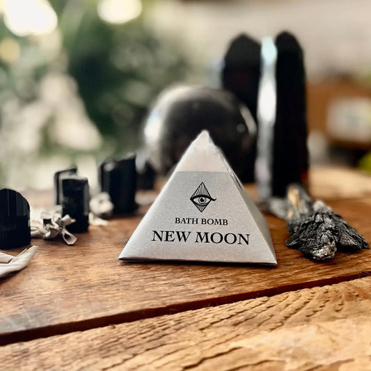 NEW MOON | CRYSTAL BATH BOMB