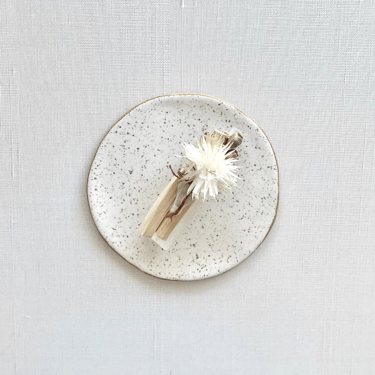 STONEWARE PLATE