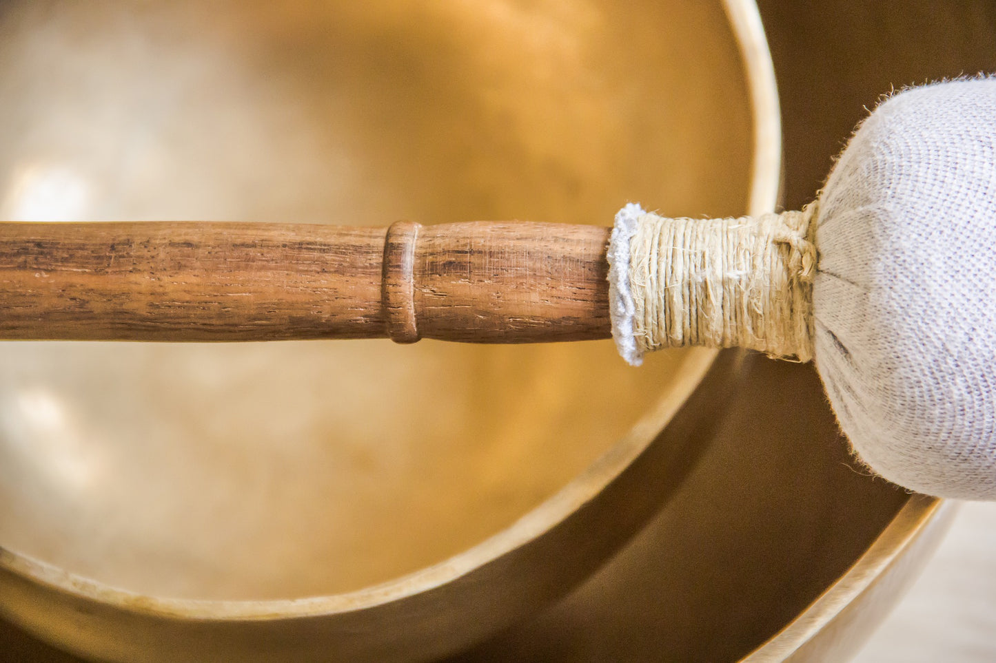 MEDIUM BRASS SINGING BOWL